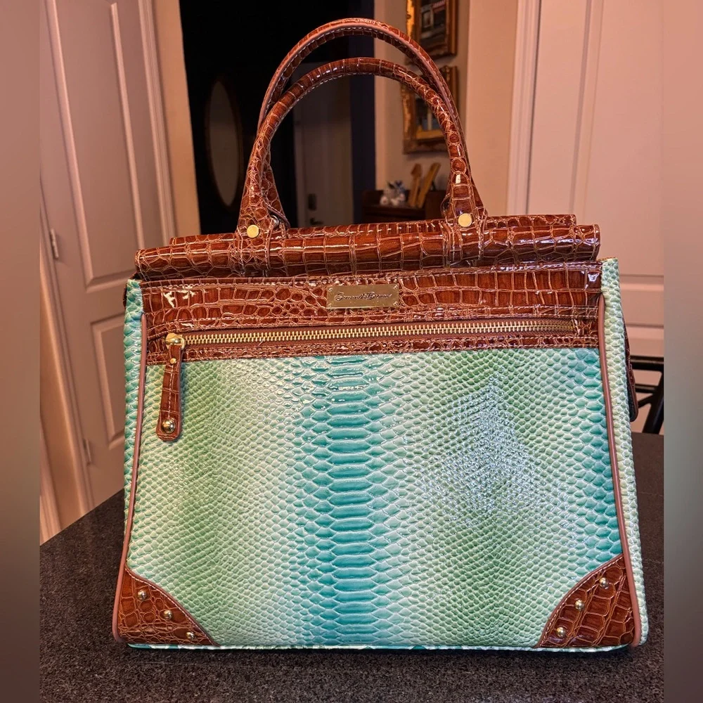 BeAuTiFuL Samantha Brown Large Travel Handbag! ❤️ - Picture 2 of 12